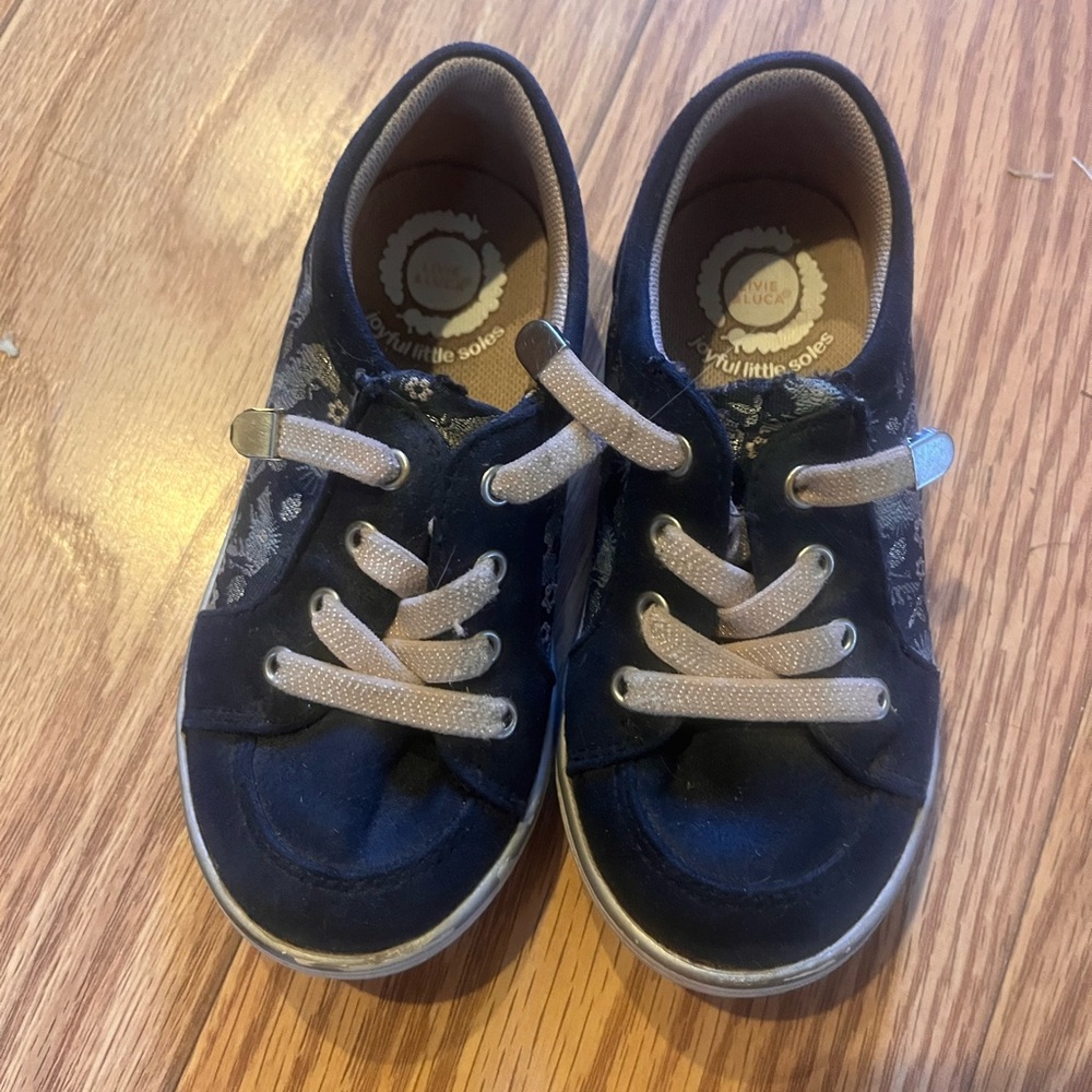 Livie & Luca Navy Floral sneakers